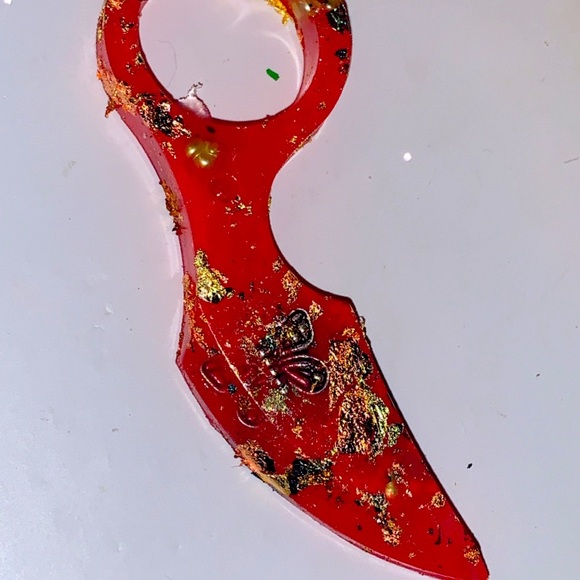 Red & Gold Knife Keychain - Picture 1 of 2